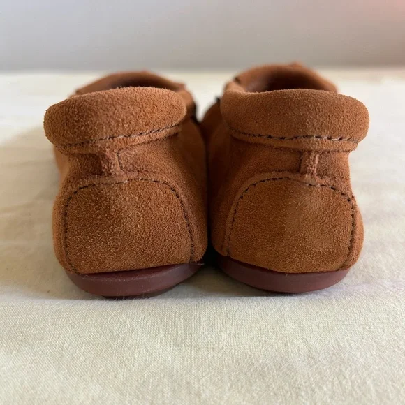 Kids brown genuine Minnetonka moccasins size 4 - Picture 5 of 5